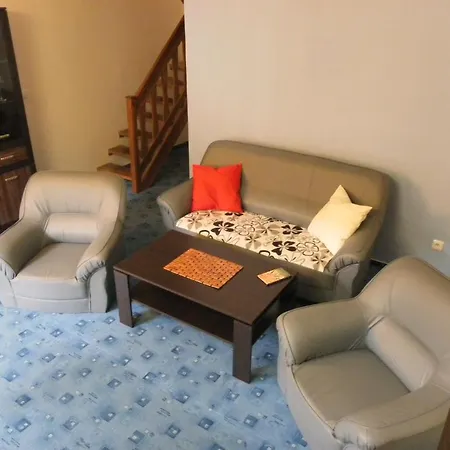 皇后达格玛酒店 3* 卡尔施泰因
